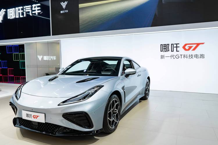 深圳罗湖区华汇博企业管理咨询哪吒汽车在智能汽车领域的表现，领途汽车在新能源汽车市场中的影响力